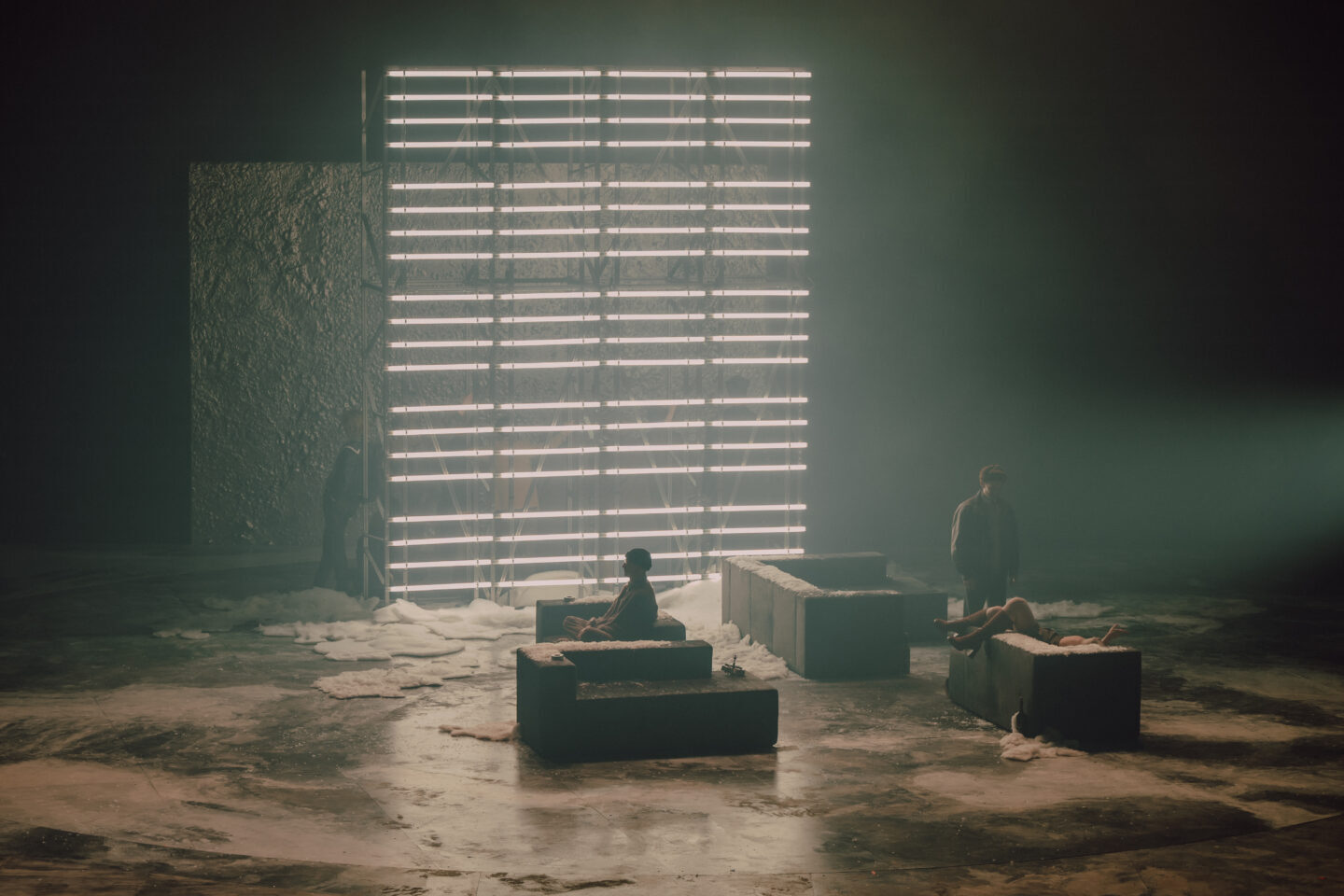 fot. Karolina Jóźwiak – zdjęcie ze spektaklu „Anioły w Warszawie”