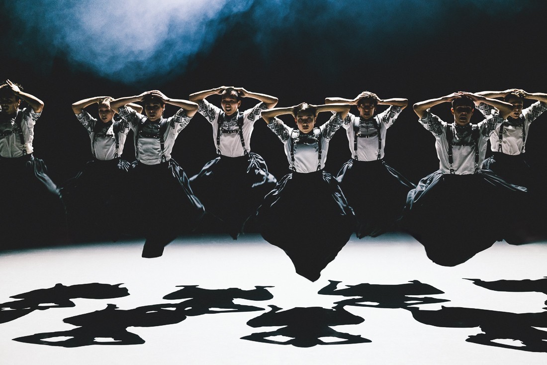 fot. Opera Nova w Bydgoszczy - na zdjęciu Nederlands Dans Theater - NDT2