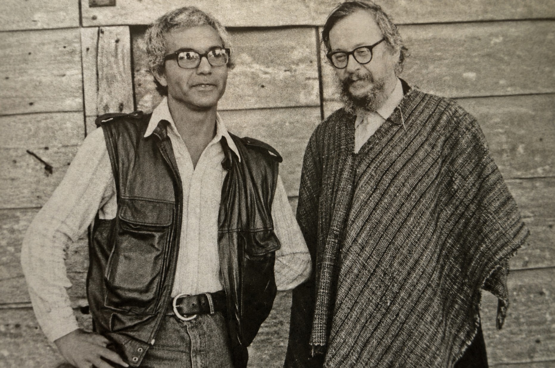 fotografia pochodzi z książki "Indie Grotowskiego" Koryny Dylewskiej (Instytut Grotowskiego). Na zdjęciu: Eugenio Barba i Jerzy Grotowski
