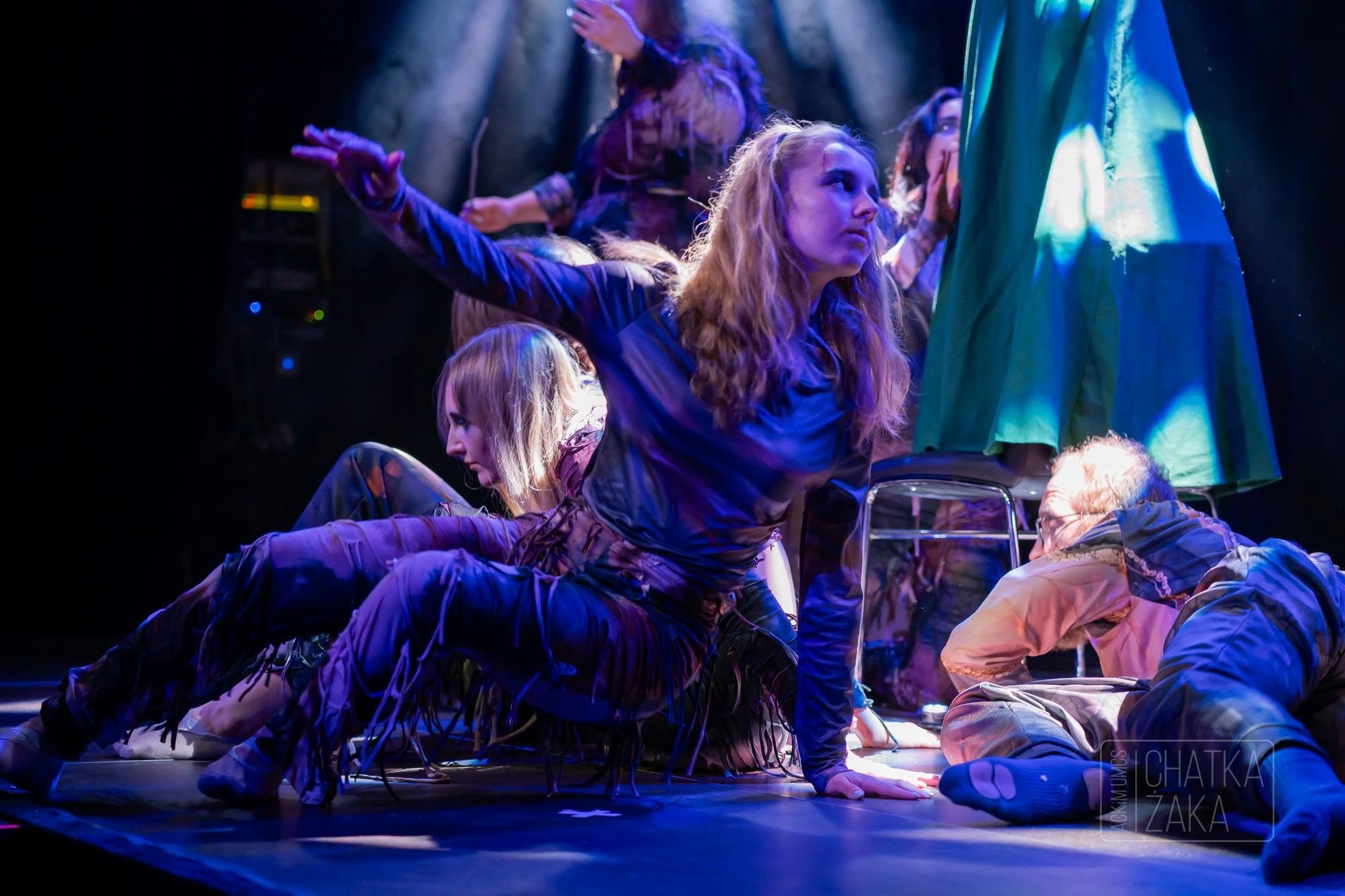 Spektakl „Nieosiągalne”, Teatr Imperialny (Lublin); fot. Chatka Zaka